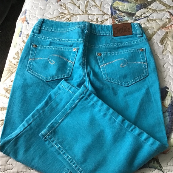 Justice Jeans  turquoise girls  size 10R  great shape 4 pockets heart 💜 - Picture 5 of 10